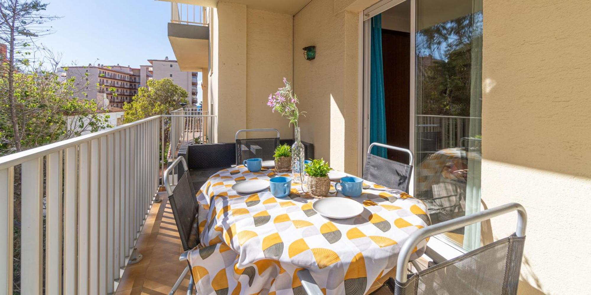 Est1-Spaciouss Appartment In The Beach, Bbq, Downtonwn, Parking, Fast Wifi Fibre Roses Bagian luar foto
